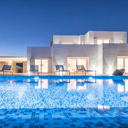 Beatrice Chrisi Akti (Paros)